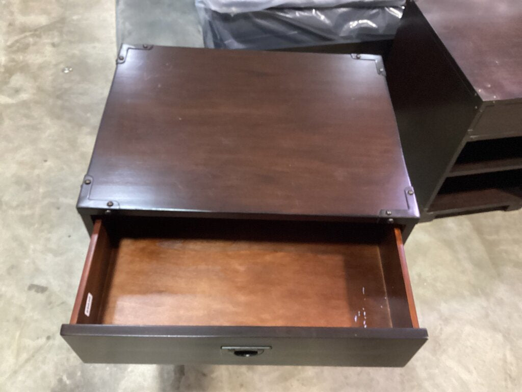 85030 Accent Storage Side Table 26x20x29
