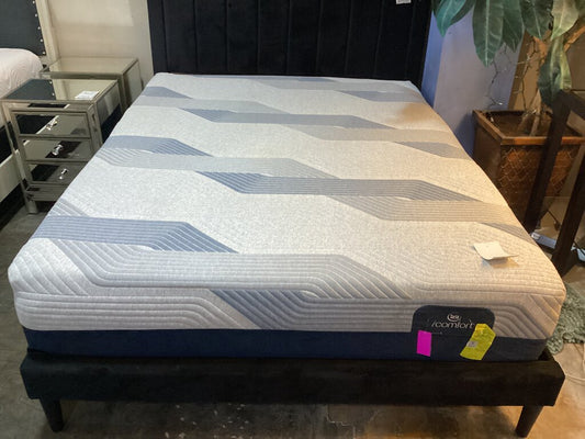 85026 Serta Icomfort Queen Mattress