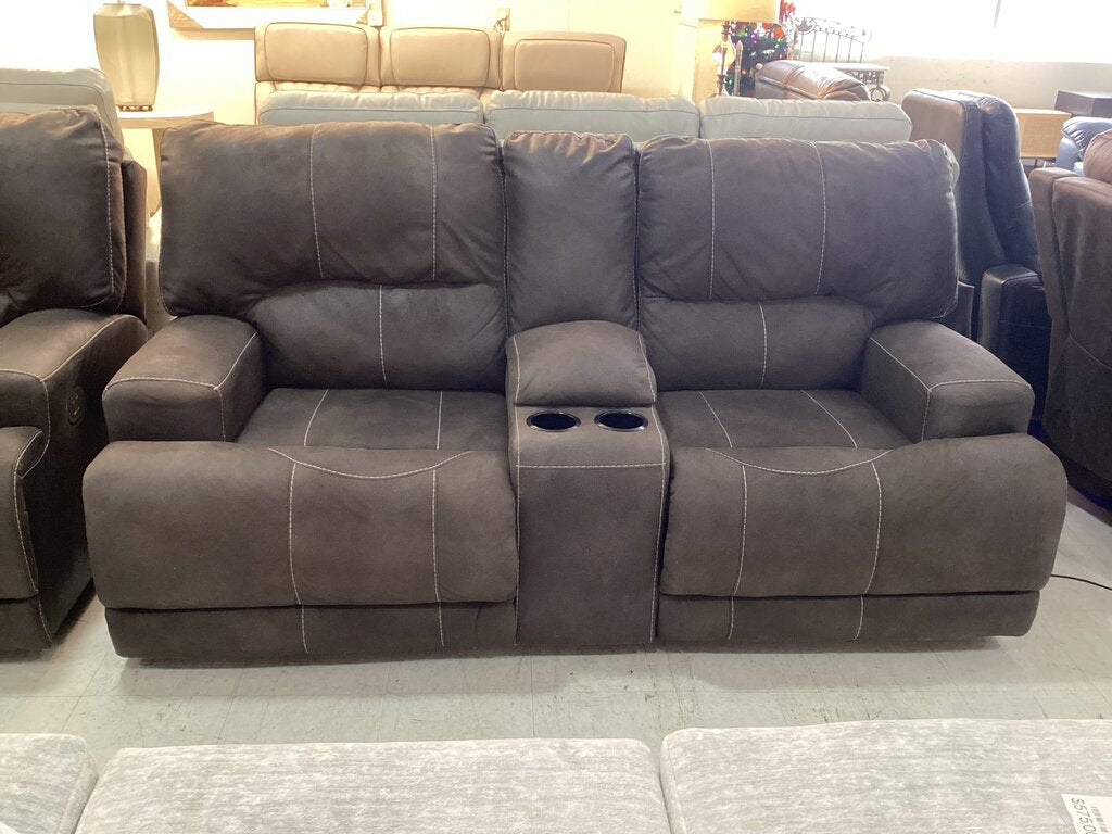 85014 - Ashley Kitchling Power Reclining Loveseat 78x36x39