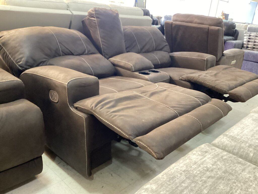 85014 - Ashley Kitchling Power Reclining Loveseat 78x36x39