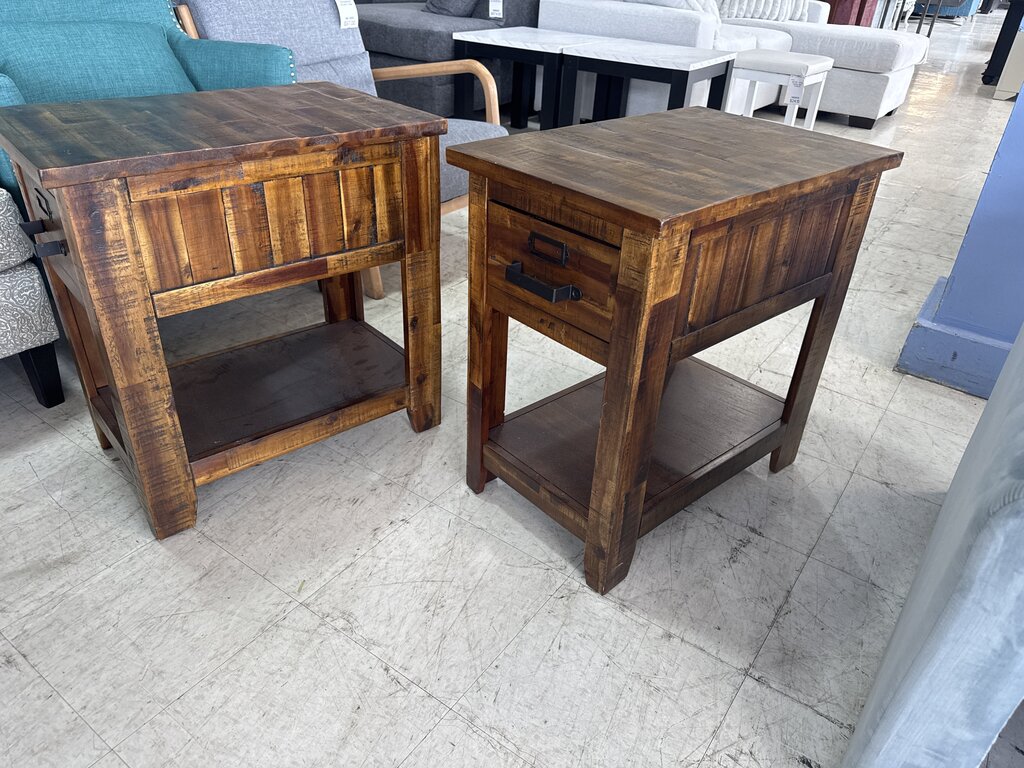85041 - Sonoma Creek Pair of Chairside End Tables 16x24x25
