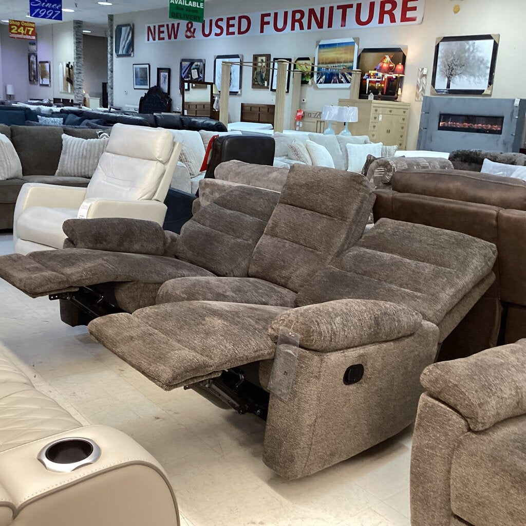 85134 - Brown Manual Reclining Sofa 72x29x40