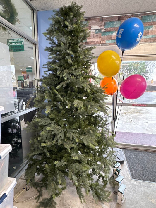 85177 - 9ft Spruce Christmas Tree