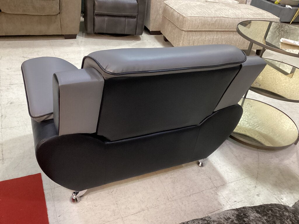 Metro Gray & Black Chair 45x29x33 (531012)