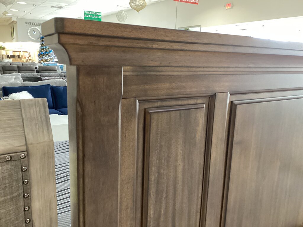 85256 - Ashley Flynnter Queen Panel Headboard 64x94x50