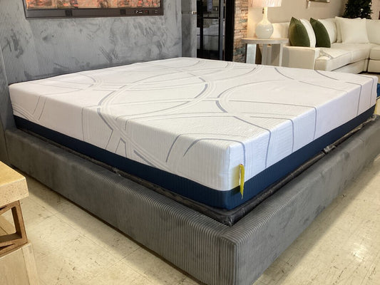80830 - Serta Elite Gel Memory Foam King Mattress