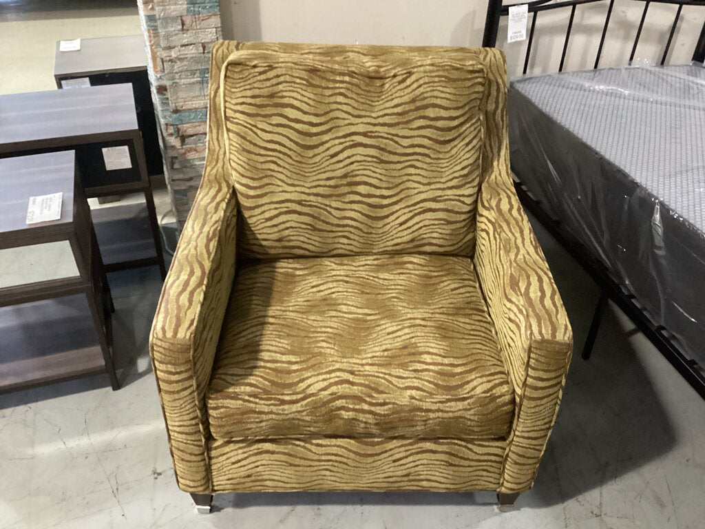 85408 - Miles Talbolt Tiger Striped Katie Chair - 32x37x34