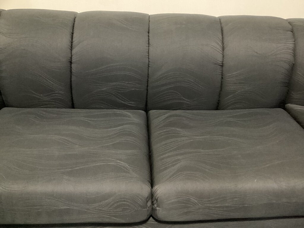 85521 - Carsons Black 4pc Sectional 134x107x30