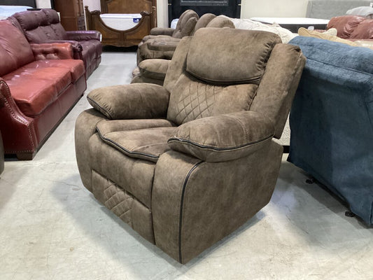 Silverado Brown NEW Glider Recliner 41x36x40 (660322)