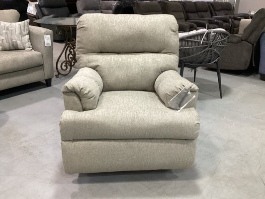 Listowel Oat NEW Recliner 33x35x39