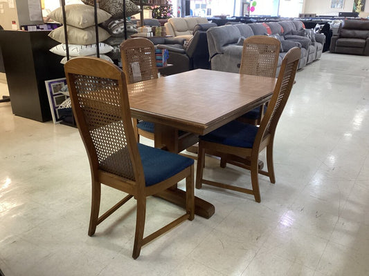 85717 - Vintage 5pc Dining Set 38x58x30