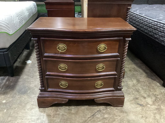 85748 - Three Drawer Nightstand 33x18x30