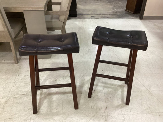 85788 Pair of Barstools 18x11x29