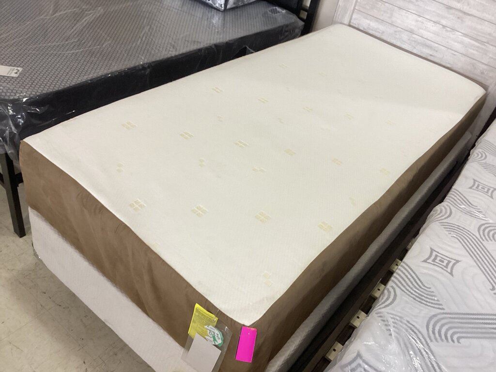 85721 - Memory Foam Twin XL Mattress