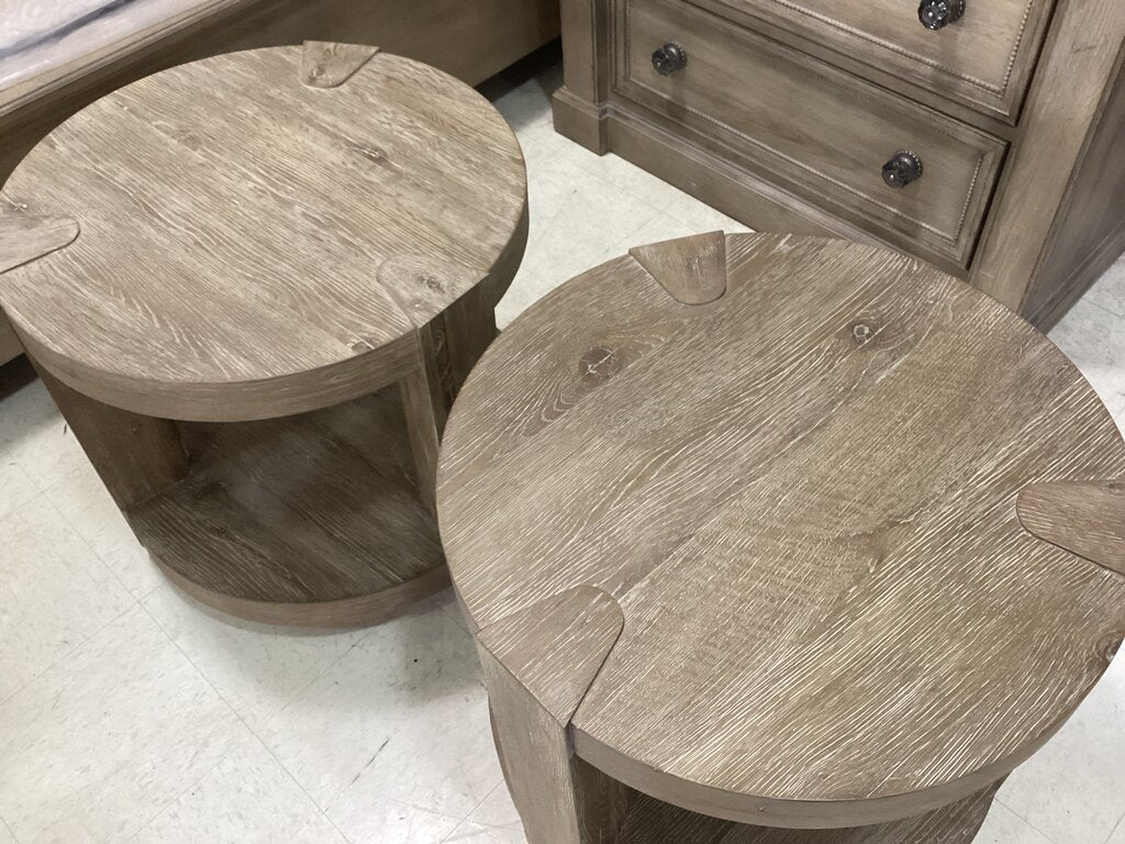 85921 - Bernhardt Tribeca Pair of Round Side Tables 26x26x22