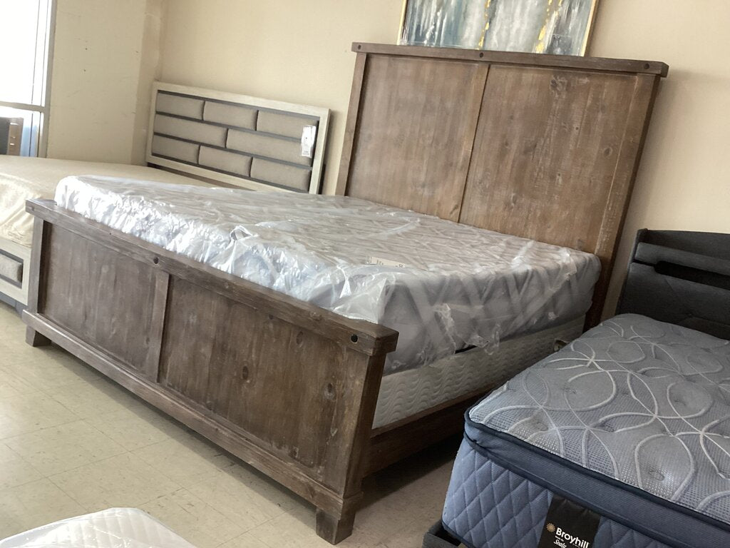 85988 - Rustic King Bed Frame 81x87x72