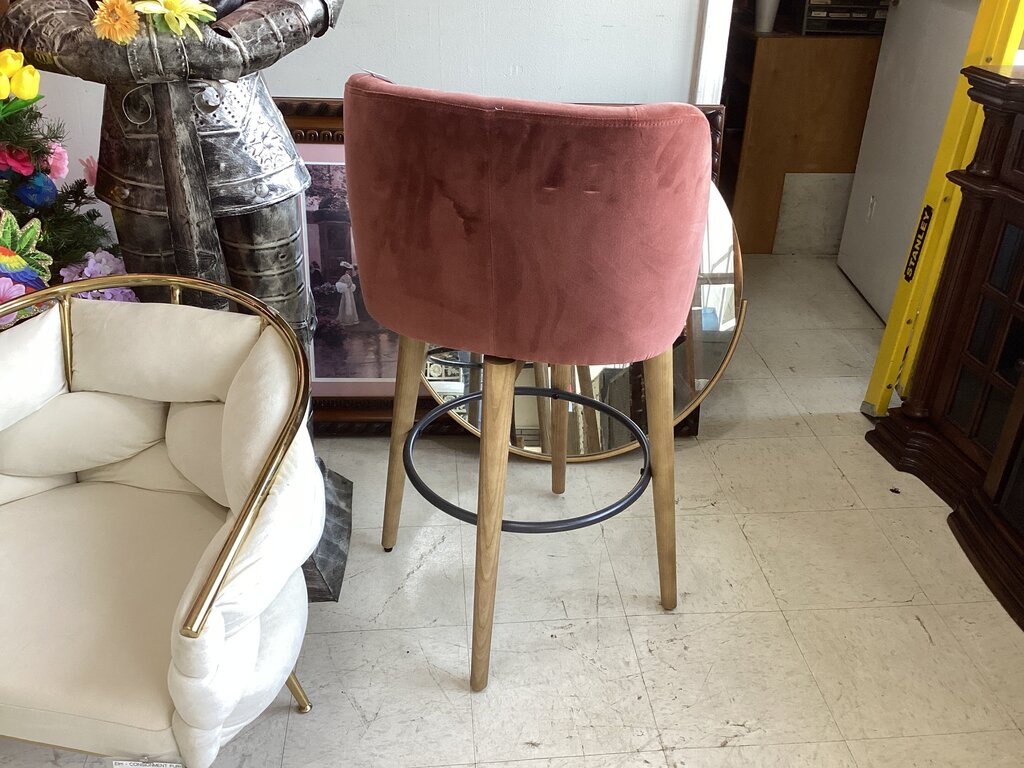 85939 - Boulevard Rust Swivel Bar Chair 20x22x30/40