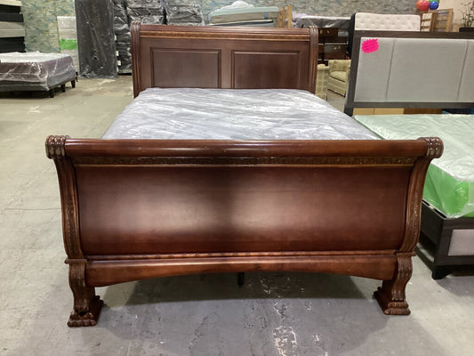 86060 Queen Sleigh Bed 66x90x66