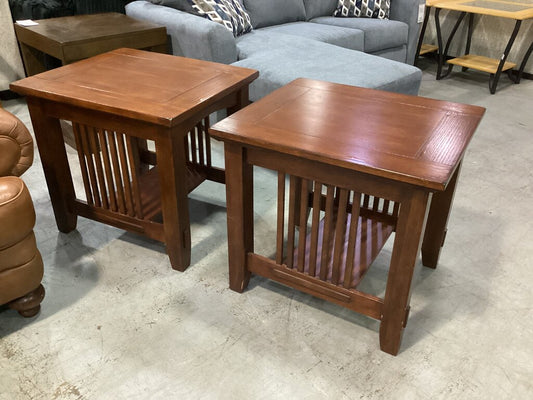 86079 - Ashley Prairie View Pair of End Tables 24x27x25
