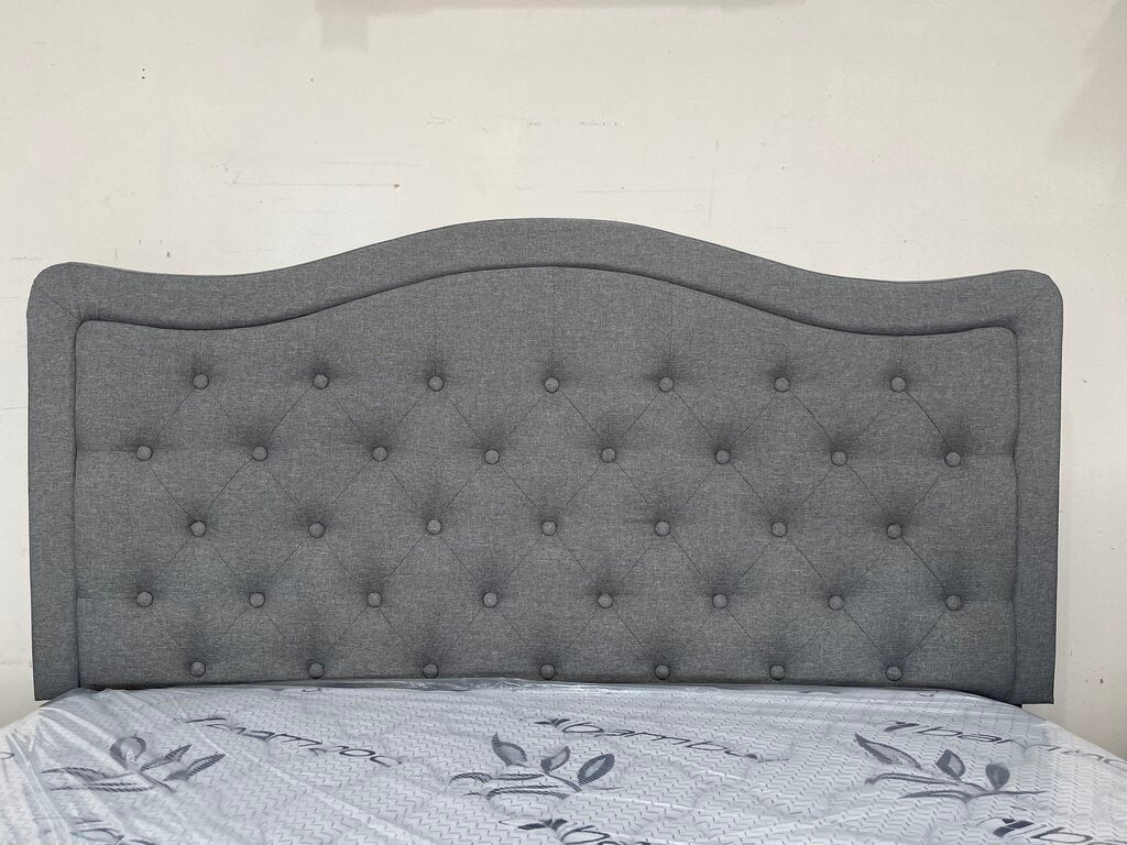 Light Gray NEW Queen Platform Bed Frame 66x86x50 (CFS9447-AQ)