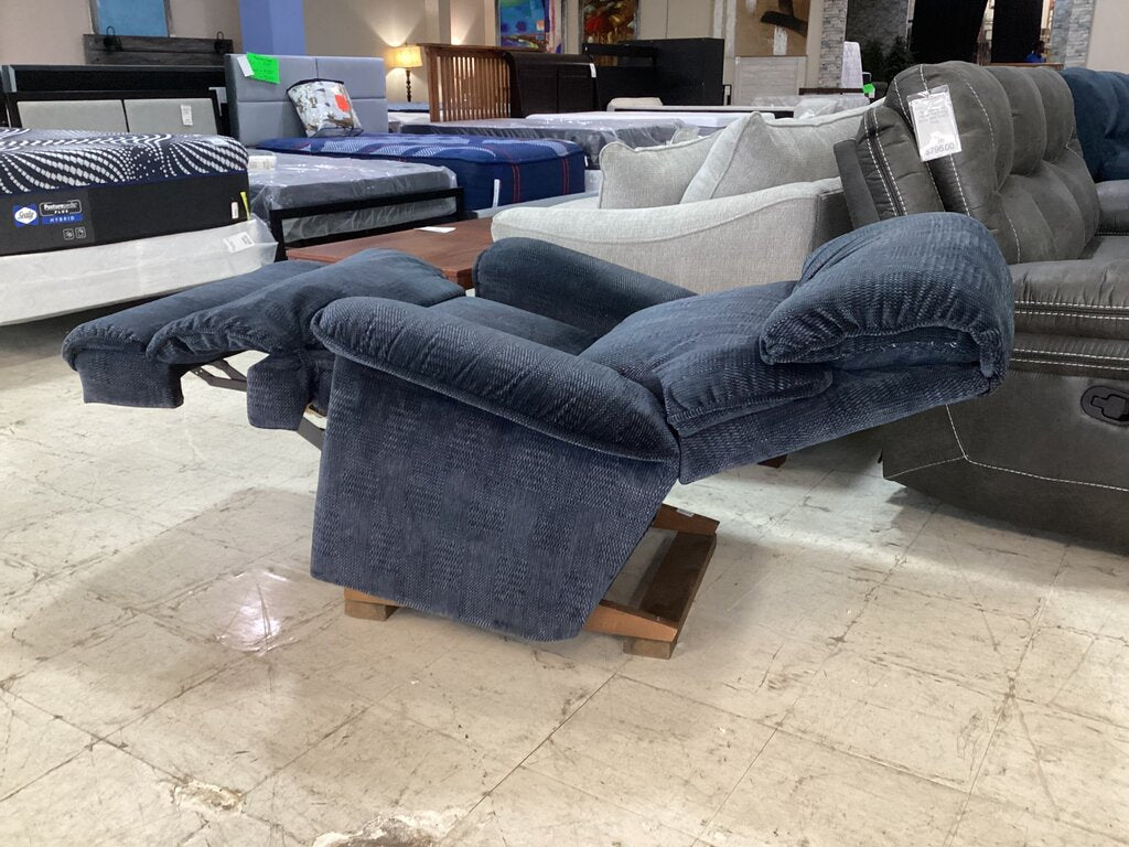 86112 - La-Z-Boy Blue Rocker Recliner 38x32x43