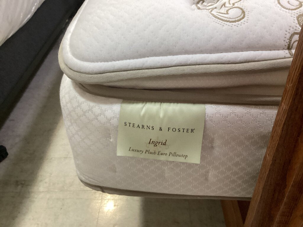 86063 Stearns and Foster Ingrid Queen Mattress