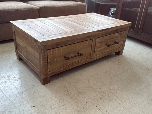 85919 - Ashley Ryandale Brown Cocktail Table w/Storage 52x28x15