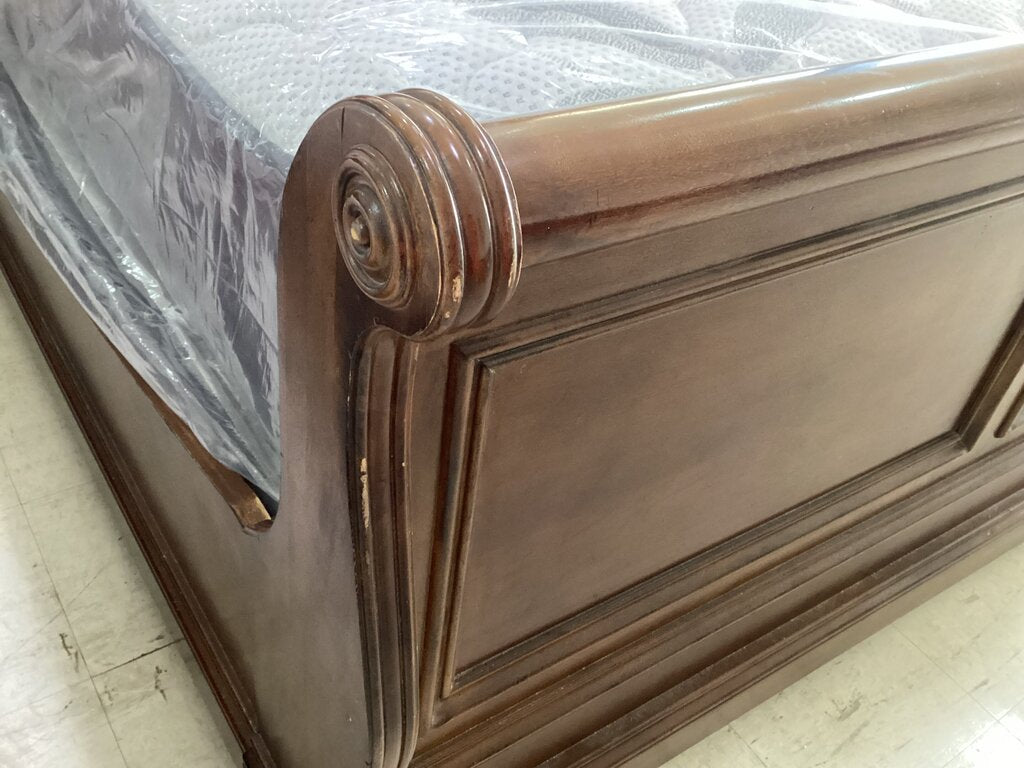 86170 Queen Sleigh Bed Frame 65x93x55