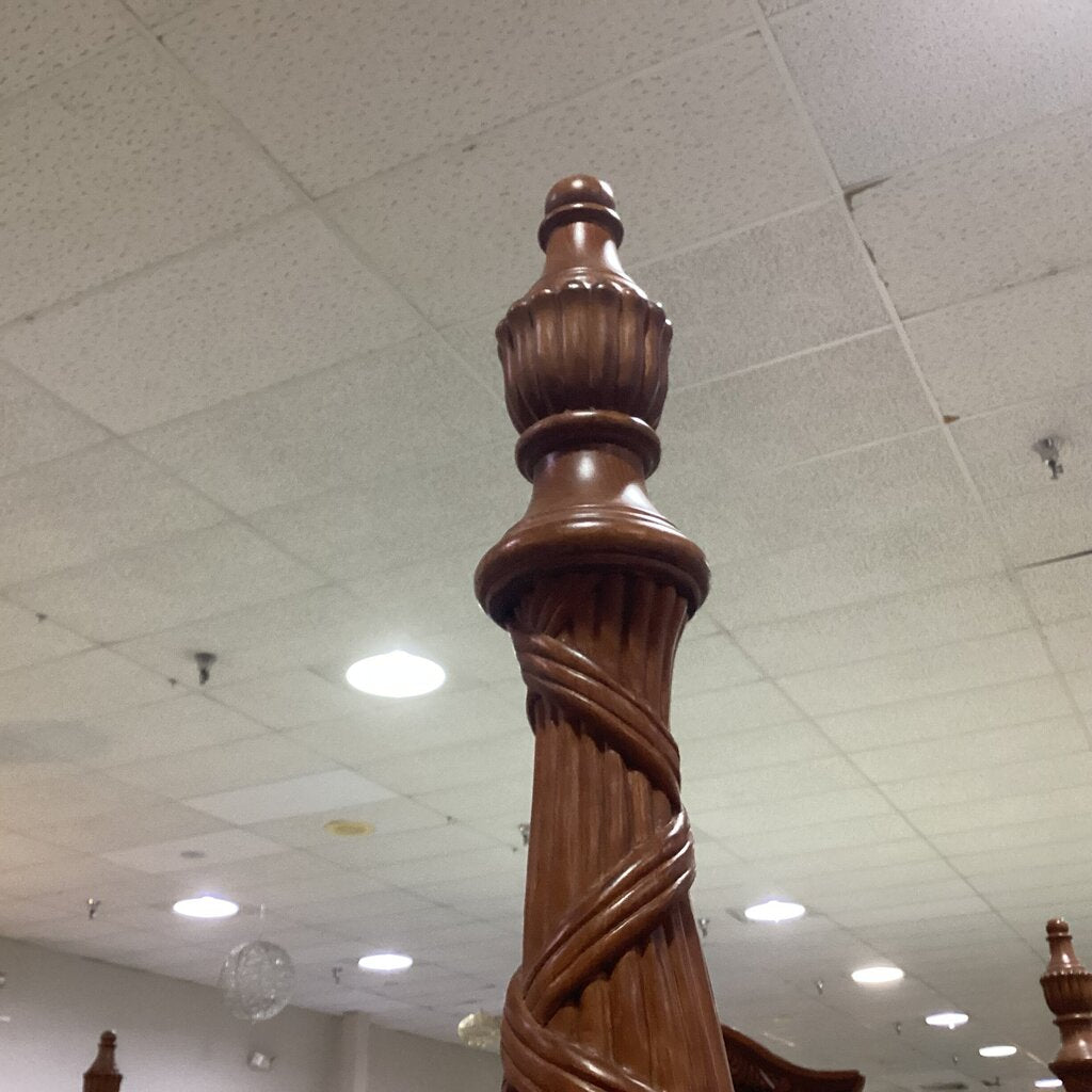 86189 Mahogany King Post Bed Frame 86x91x90