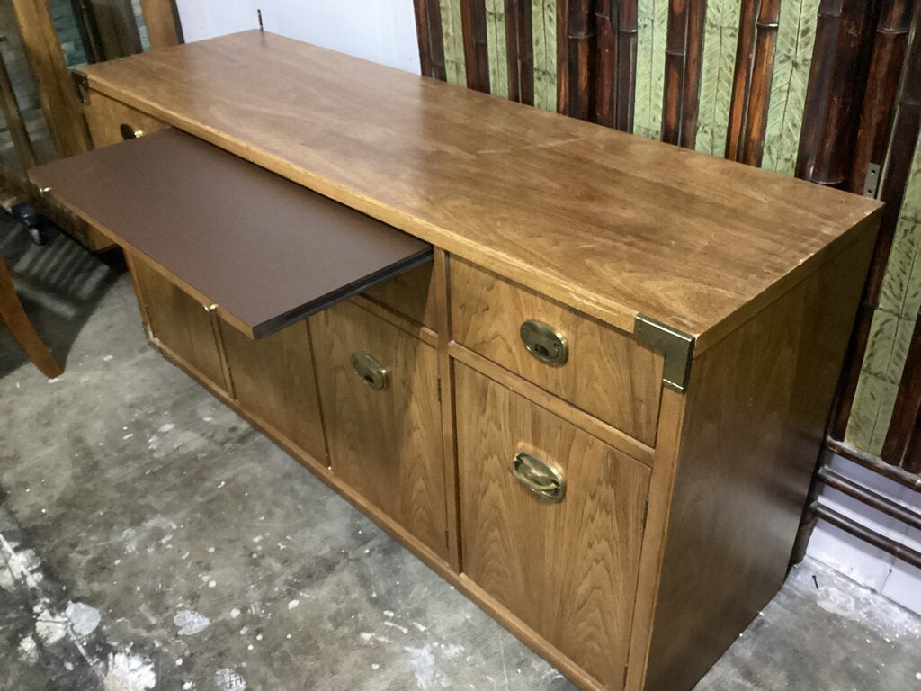 86100 Vintage Thomasville Brass Campaign Buffet/Server 60x18x30