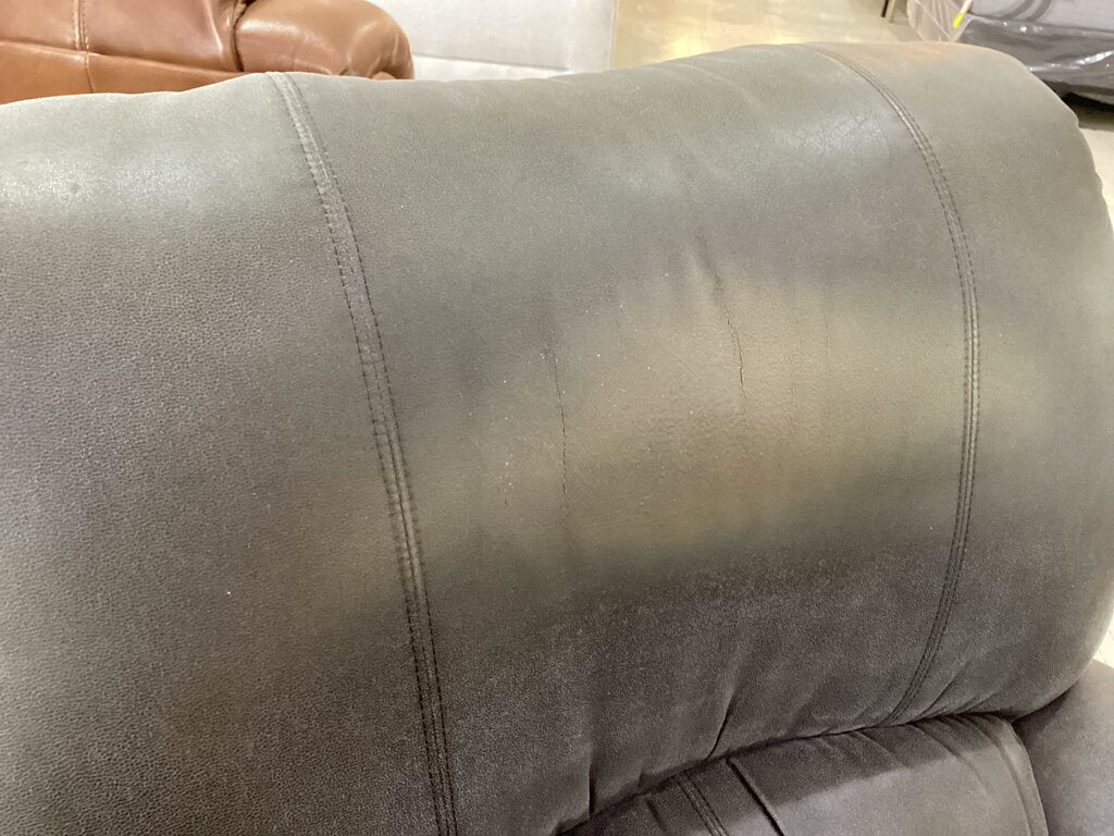 86294 - La-Z-Boy Recliner 37x30x40