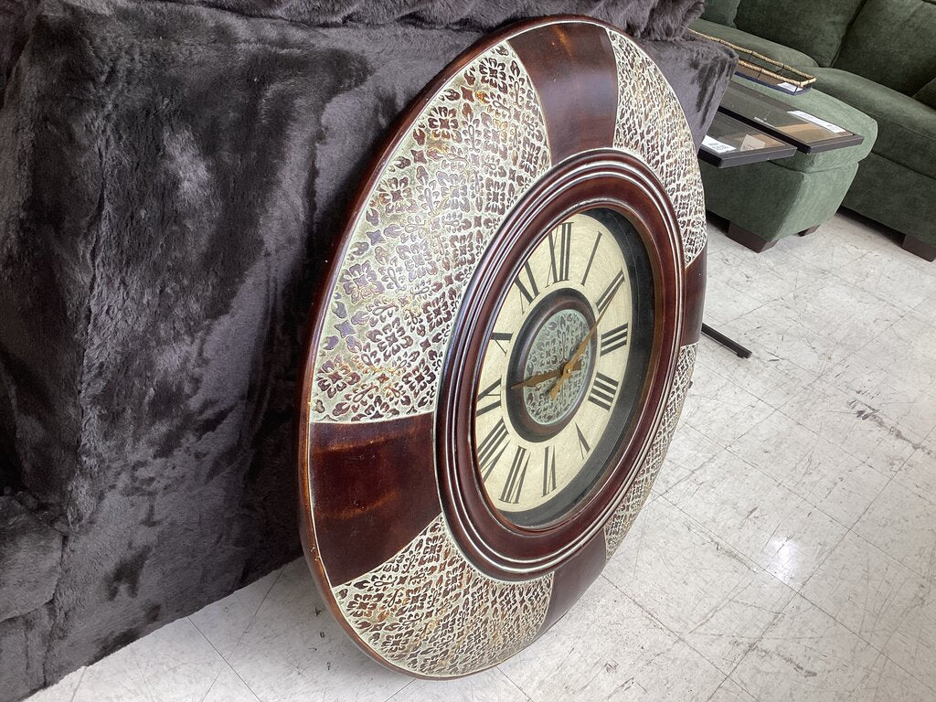 86315 - Large Decorative 35in Wall Clock