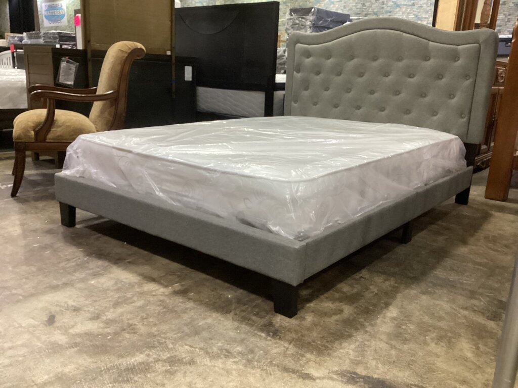 Light Gray NEW Full Platform Bed Frame (CFS9447-AF)