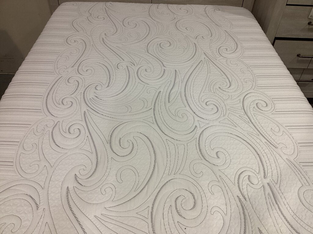 86309 - iComfort Memory Foam Queen Mattress
