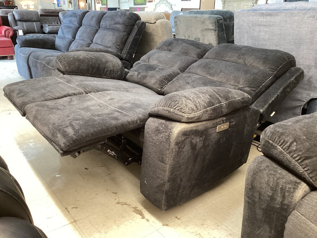 86373 - Boulevard Power Loveseat 65x30x40