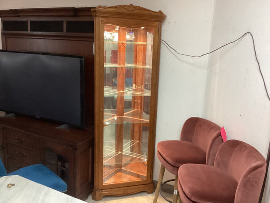 86379 Pulaski Corner Curio Cabinet (29x19x81)