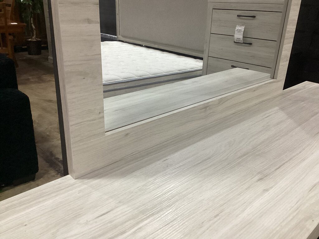 Trinidad Light Oak NEW Dresser w/Mirror (172594-95)