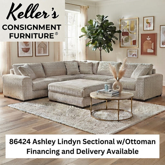86424 Ashley Lindyn Sectional w/Ottoman (133x133x38 - 51x51x18)