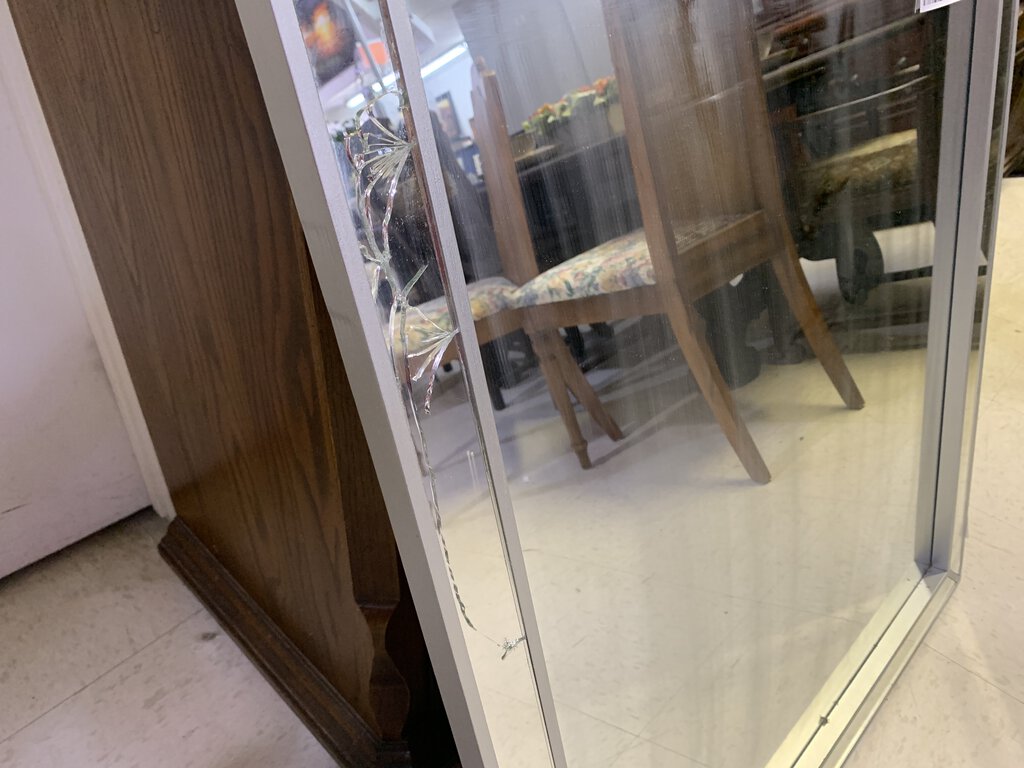 77121 - Silver Mirror 32x36