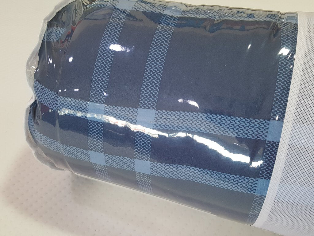 77190 - Martha Stewart NEW Reversible King Comforter Blue