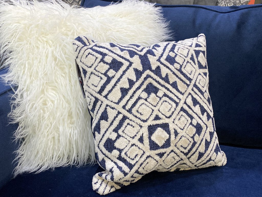 Melon Navy NEW 2pc Sectional 109x58x37 (5456-06)