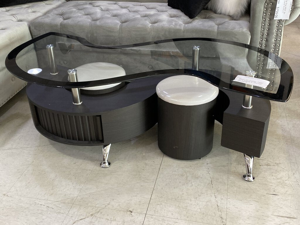 Miami "S" Coffee Table w/2 Stools & Storage 47x30x24