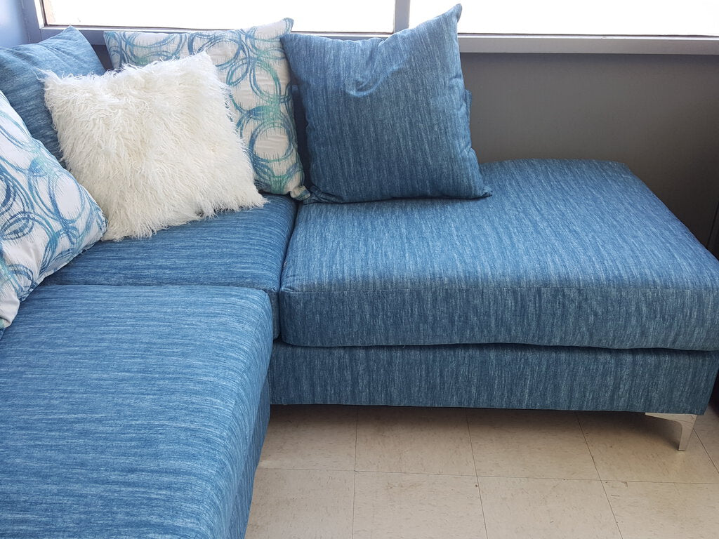 Expo Marine NEW 2pc Sectional 104x77x35 (5550-06)