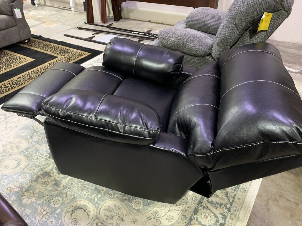 Austin Black NEW Rocker Recliner 39x40x41 (2450-AUSB)