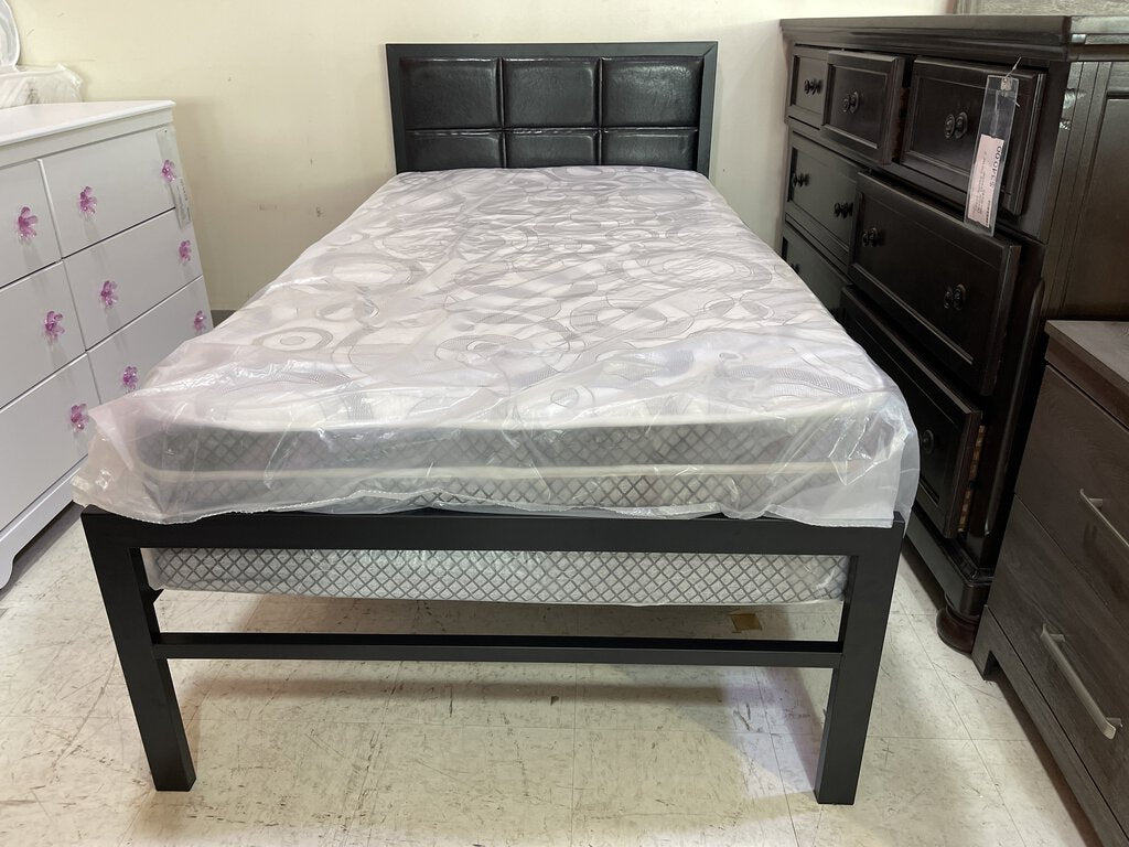 Jacob Black NEW Twin Platform Bed Frame (G-101219)