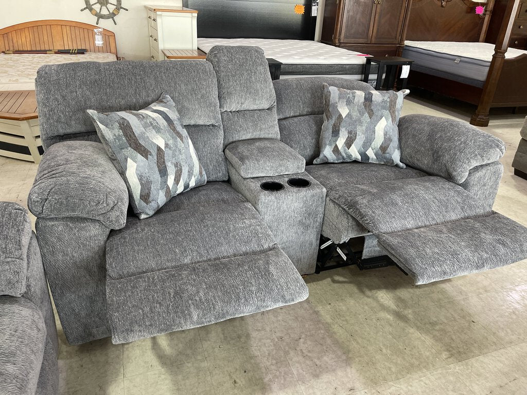 Kynance Gray NEW Reclining Loveseat w/Console 78x41x40 (1420-KYNG)