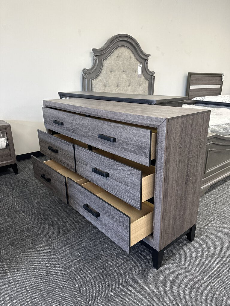 Tyler Gray NEW Dresser 58x16x37 (GT-107094)