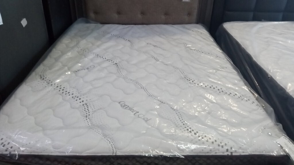 Comfort Cool Black Border Refurb Queen Mattress