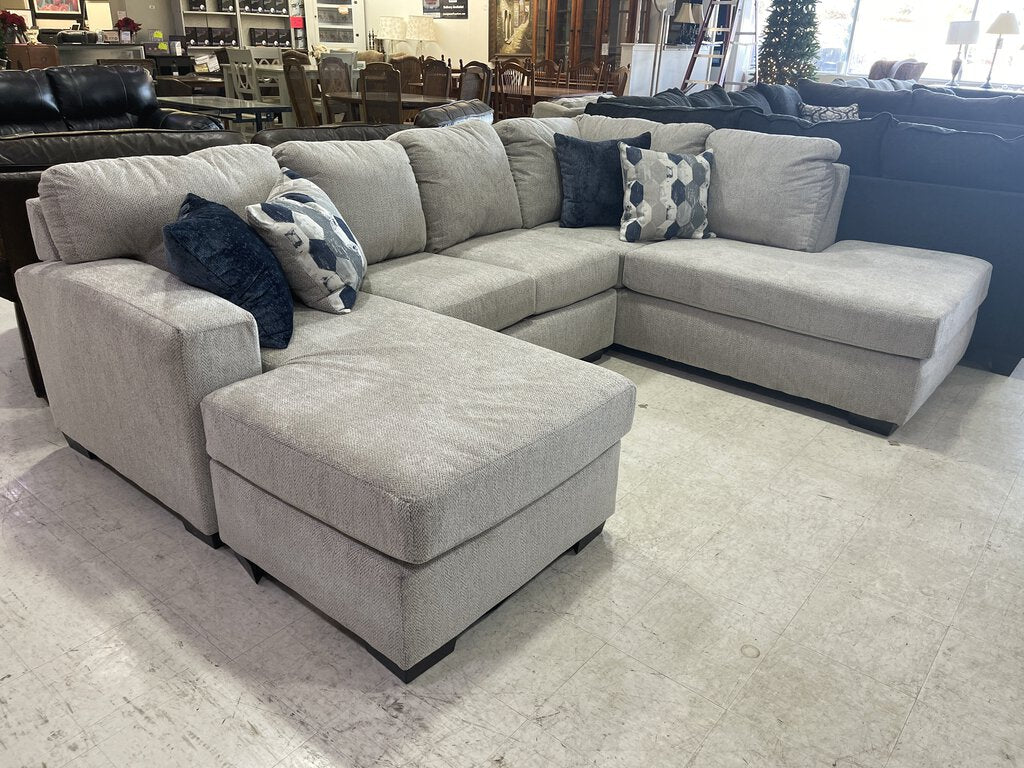 Herringbone Oatmeal NEW 2pc Sectional w/Chaise 114x85x36 (4151/4152-HERO)