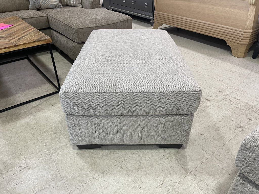 Herringbone Oatmeal NEW Ottoman 30x46x19 (4405-HERO)